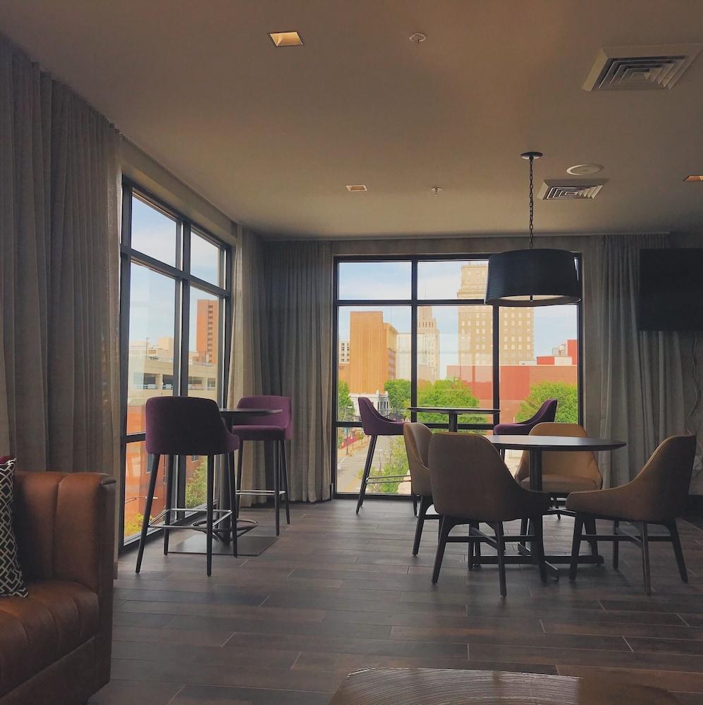 Courtyard Winston-Salem Downtown Hotel Luaran gambar