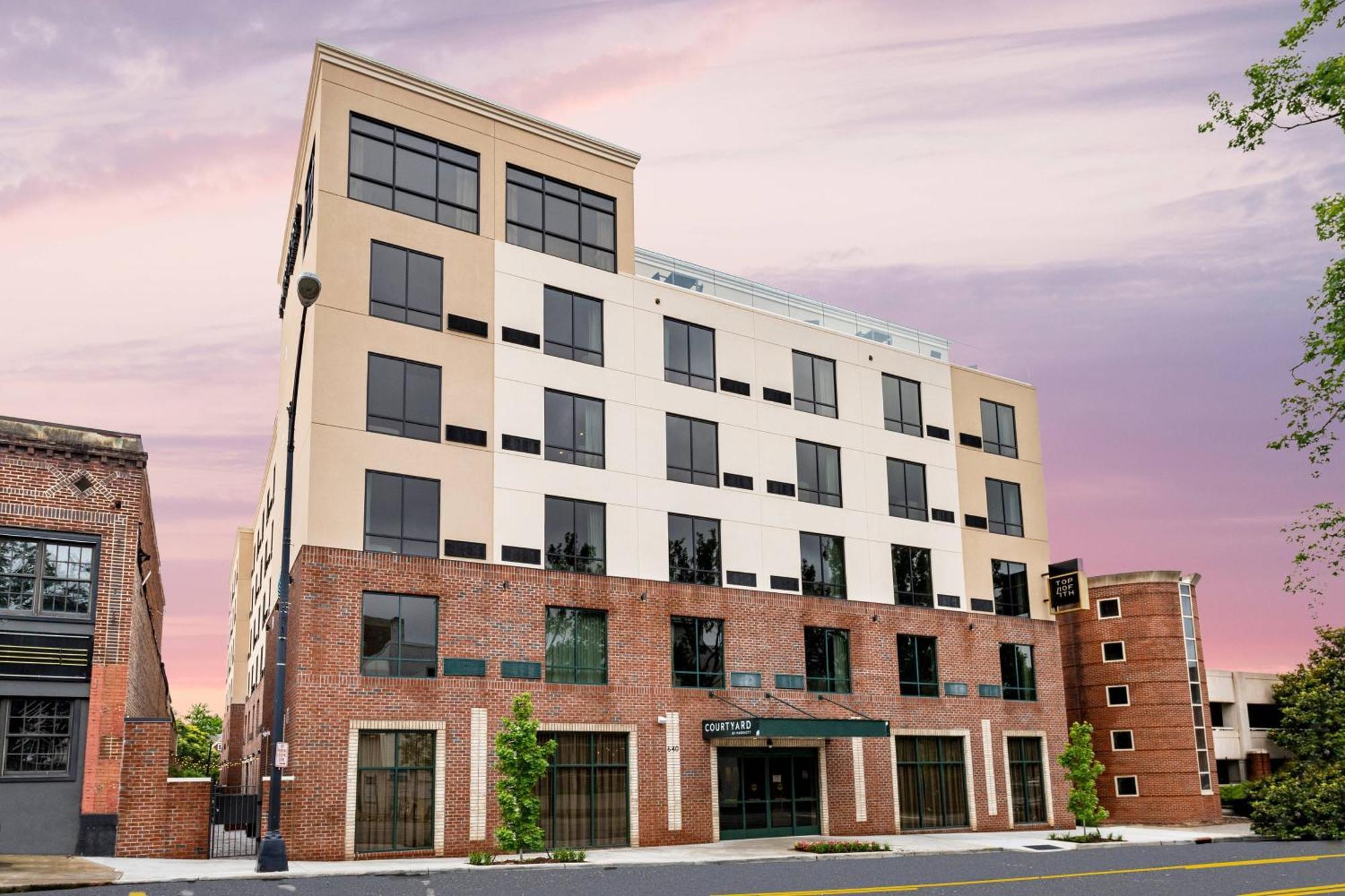 Courtyard Winston-Salem Downtown Hotel Luaran gambar